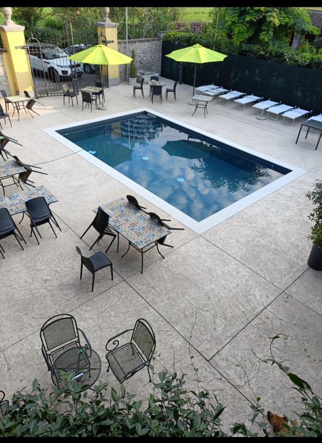 Agriturismo Corte Gaia คาสติญโญเน เดลเล สติเวียเร ภายนอก รูปภาพ
